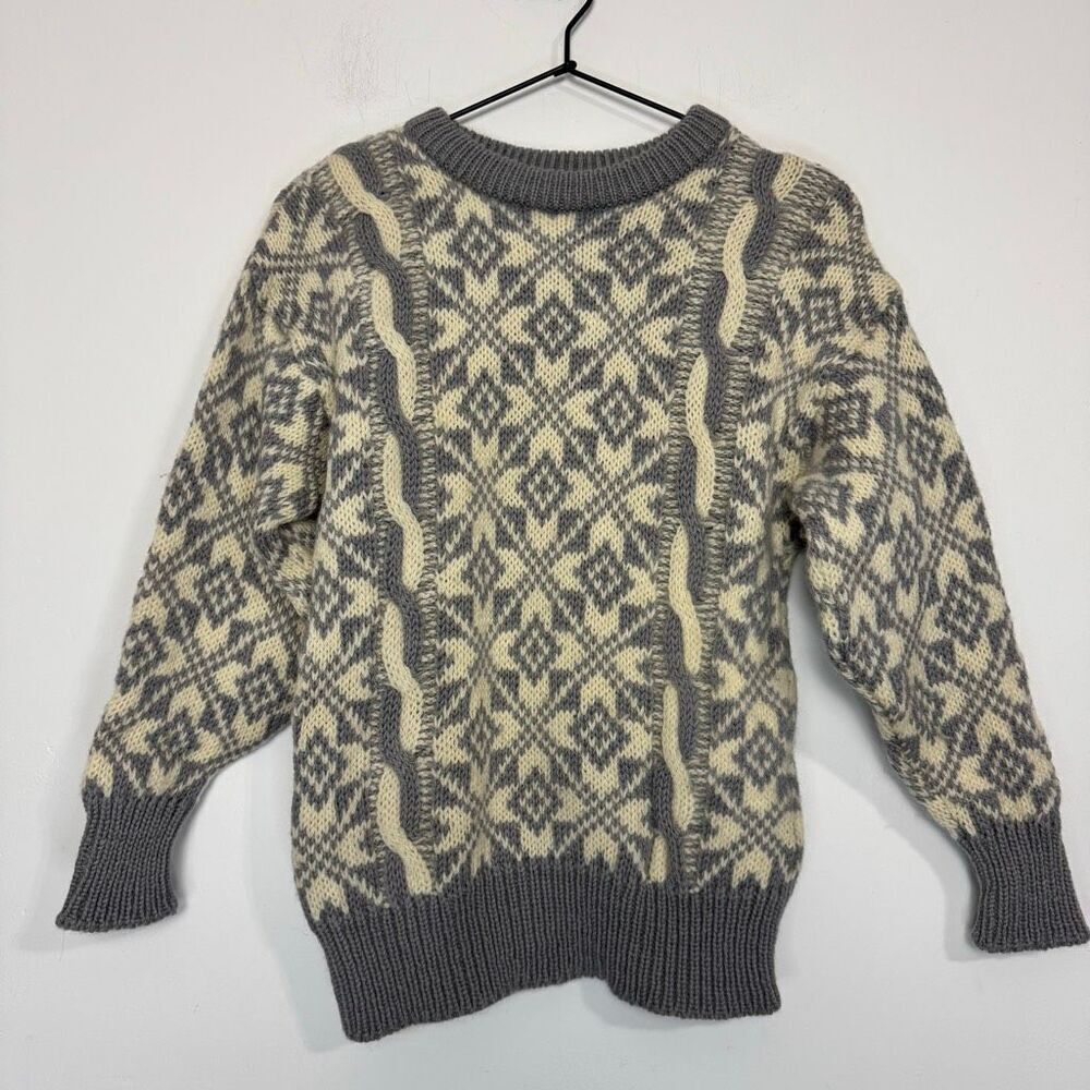 Eskimo Knitwear Vintage Cable Knit Sweater M